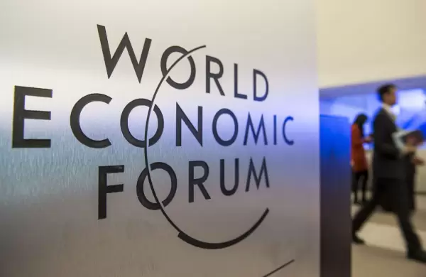 Davos 2026: Milei predica ética; Ecuador negocia seguridad y caja
