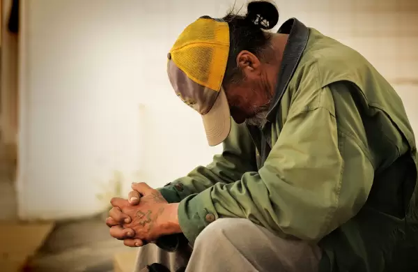 INDEC reveló que la pobreza bajó al 28,2% en la segunda mitad de 2025 y quedó por debajo del 30%