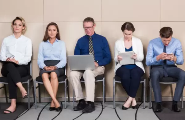 Se analizan 12 nuevas modalidades contractuales para generar empleo