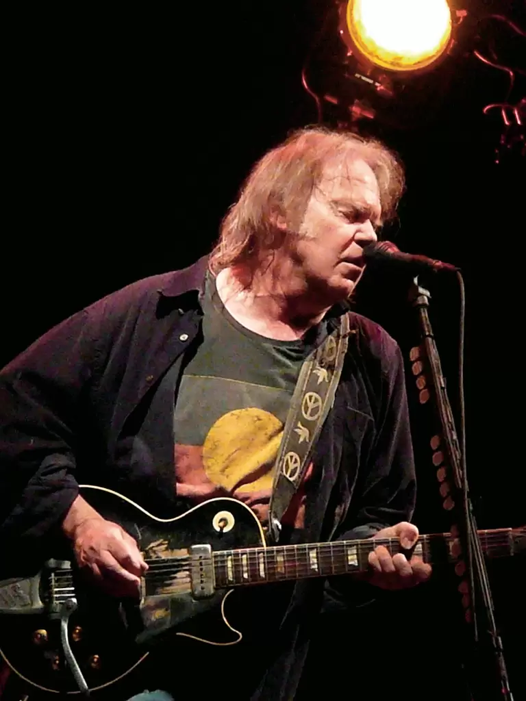 neil_young_in_nottingham -