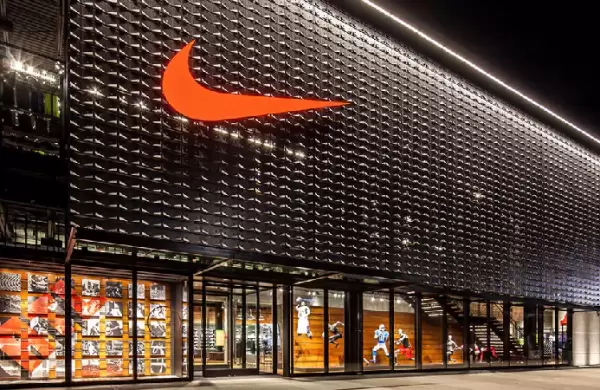 Nike es la última marca global en salir de Rusia por completo