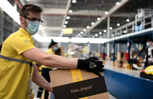 Forbes pone a prueba a Mercado Libre: ¿conviene invertir hoy en la empresa más grande de la Argentina?