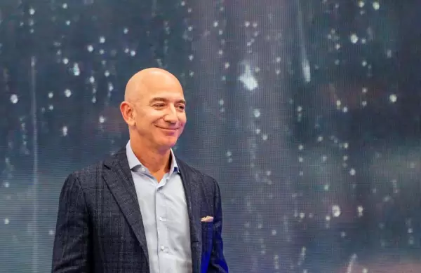 Exempleados de Blue Origin desnudan la cultura 'tóxica' de Jeff Bezos