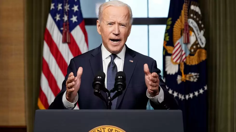 Joe Biden conmovi las estructuras