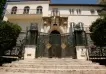 Encuentran a dos hombres muertos en la mansión en la que asesinaron a Gianni Versace