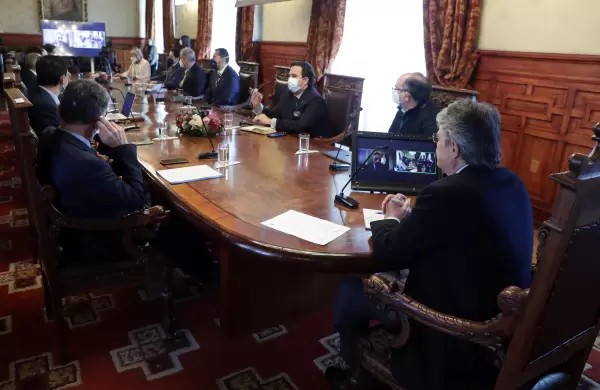 Representantes del sector minero se renen con el presidente Lasso