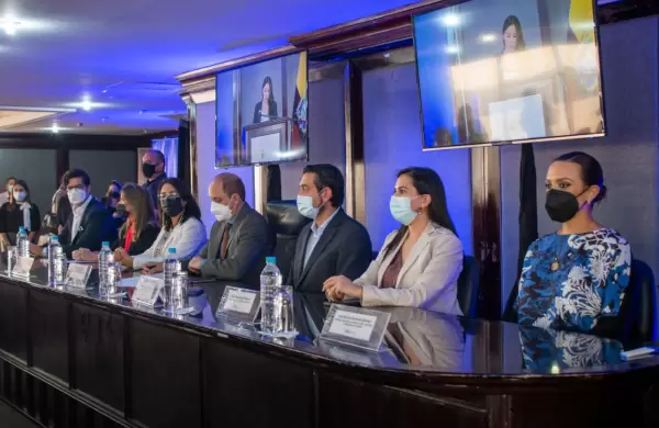 2900 empresas se benefician con la simplificación de trámites