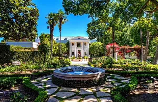 Cómo son y cuánto valen las mansiones más caras del mundo