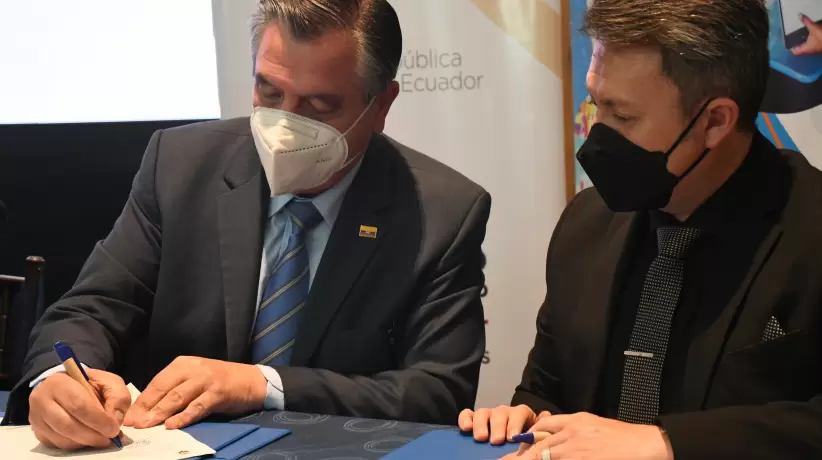 Ministerio del Trabajo y Fundación Telefónica Movistar firman acuerdo
