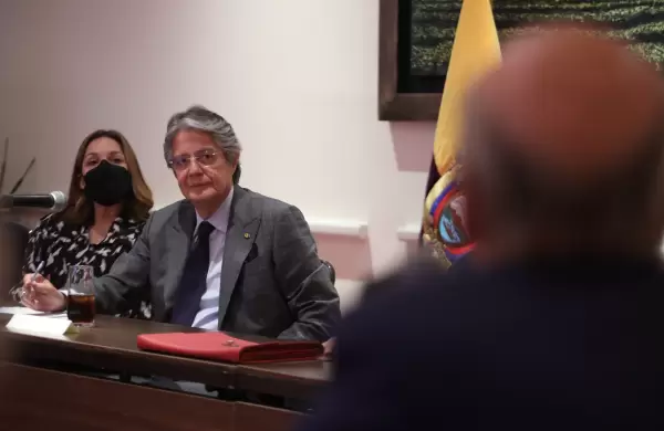 Gobierno busca apertura de inversión extranjera con México