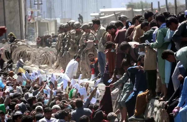 Ecuador acogerá de forma temporal a unos 5.000 afganos con ayuda de EE.UU.