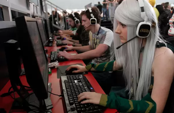 Mujeres gamers enfrentan acoso sexual y violencia de género en los videojuegos