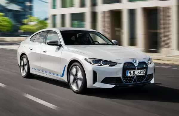 BMW i4: qu se sabe hasta ahora del nuevo elctrico de la firma