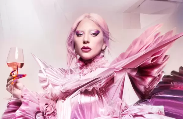 Qu tienen en comn Lady Gaga y un monje benedictino del siglo XVII