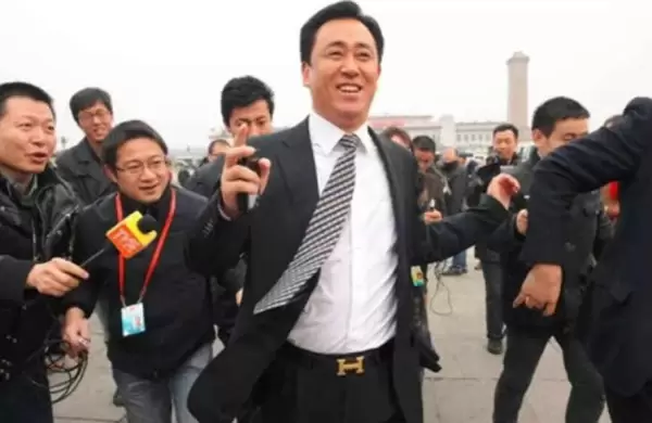 La fabulosa cifra que cobr el fundador de Evergrande a pesar de la decadencia de su empresa