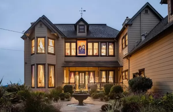 Ahora, es posible pasar una noche en la casa de la pelcula Scream solo por US$ 5