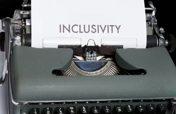 Presentan una guía para impulsar los procesos de contratación neutros al género