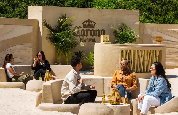Corona abrirá un lounge biodegradable en Galápagos