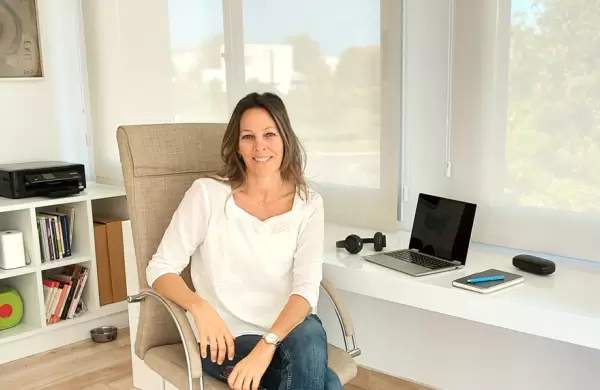 Cre un marketplace de negocios digitales y se expande en Amrica Latina