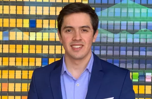 Tiene 19 años y creó un sistema para democratizar el acceso a las mejores universidades