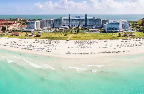 Meliá Hotels refuerza su estrategia en América Latina y el Caribe con un programa de beneficios