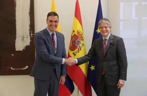 Ecuador y España dialogan sobre diversos temas de cooperación e integración
