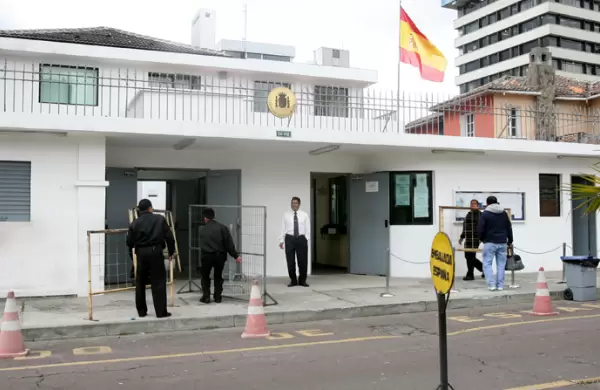 El Consulado de España en Quito debuta en el espectro digital