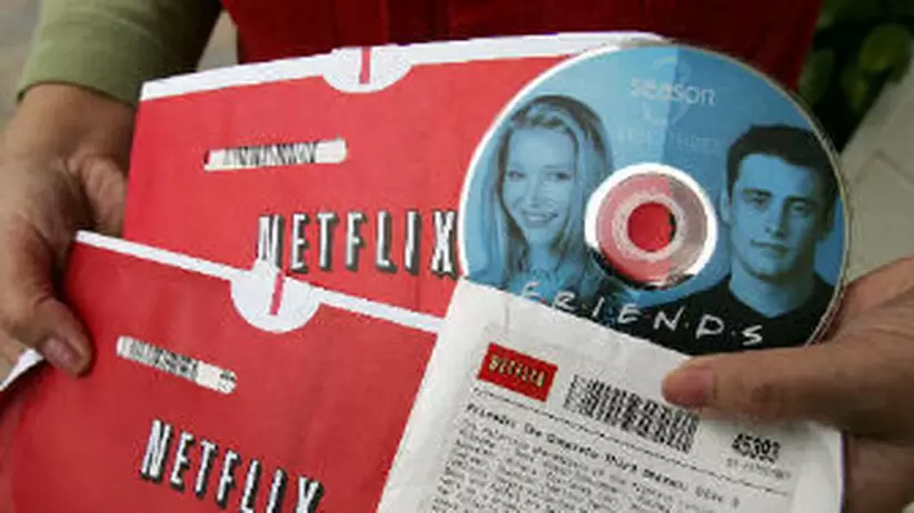 En 2006 Netflix alquilaba DVDs por correo.
