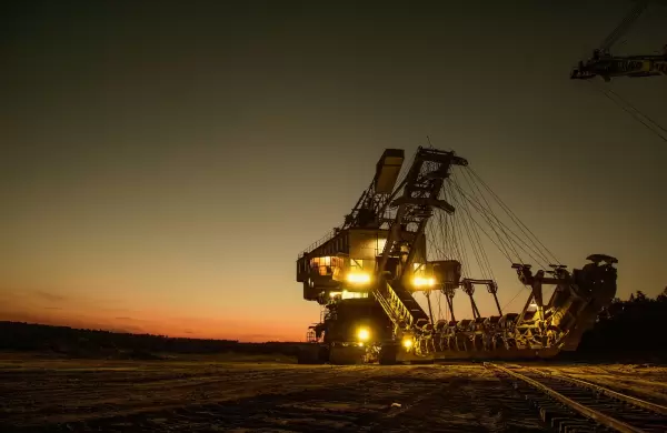 Qué hay detrás de las megafusiones mineras y por qué el cobre vale más que nunca en todo el mundo