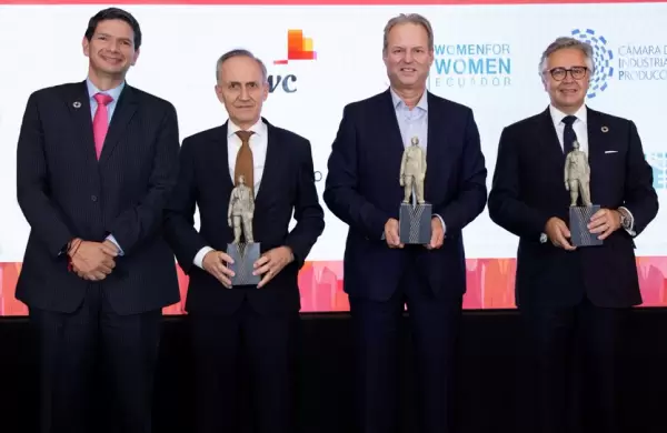 Banco Pichincha recibe premio por prácticas en igualdad de género