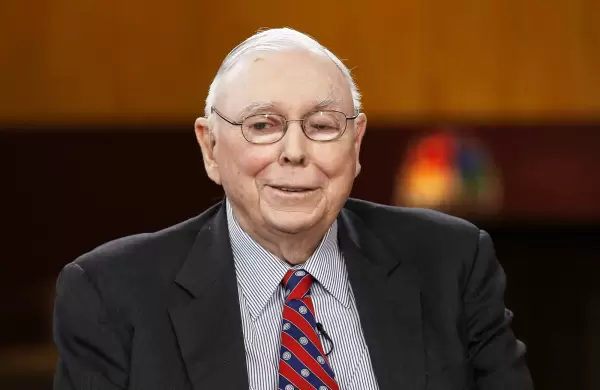 Cules son los consejos para la vida y los negocios de Charlie Munger, socio de Warren Buffett