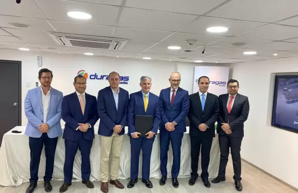 Duragas Abastible firma contrato de inversión con el Gobierno