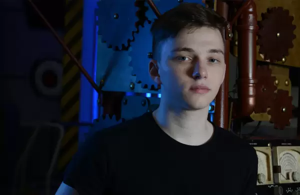 Mano a mano con Mateo Salvatto: qué piensa el joven empresario de las criptomonedas, el metaverso y el futuro de la Argentina
