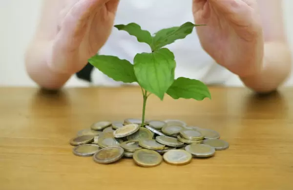 Cómo ahorrar más y descartar ocho hábitos que salen muy caros