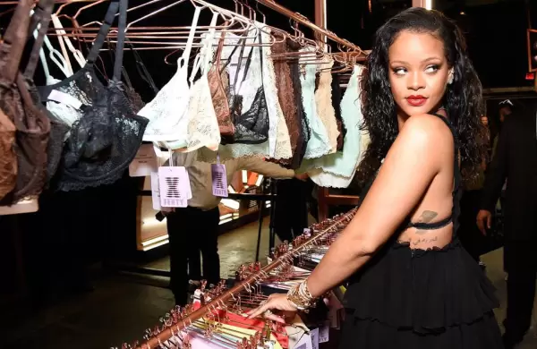 Rihanna linea de fashion ropa