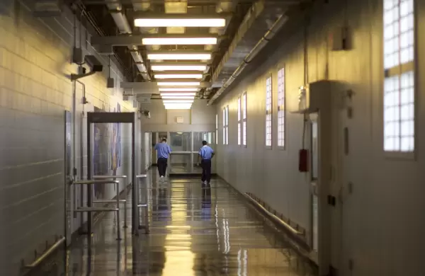 Correspondencia con la prisión