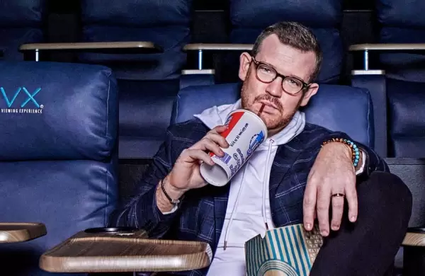 Cómo hizo este veinteañero para revolucionar el negocio de los cines en plena pandemia: su novedosa propuesta