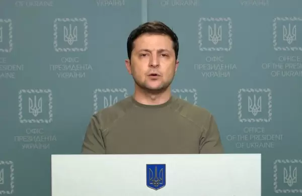Zelensky resiste en Kiev hasta el final: "El presidente está acá"