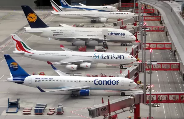 Cinco formas en que la invasión rusa a Ucrania afectará a las aerolíneas de todo el mundo