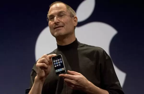 La "regla de los 3 segundos", el secreto de Steve Jobs para que nadie olvidara sus presentaciones