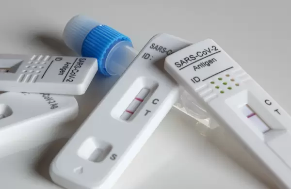 Cuánto dinero están generando las principales empresas de tests de antígenos