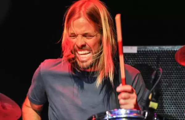 A los 50 aos muri Taylor Hawkins, el baterista de Foo Fighters