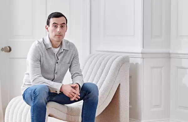 Quin es el multimillonario que tiene miles de empleados en Rusia y Ucrania y enfrenta una crisis interna por la guerra