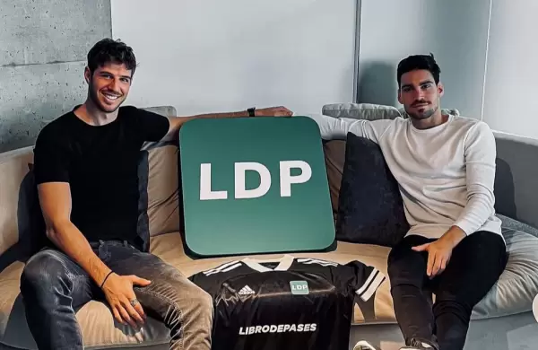 Hizo inferiores en River y en Boca y una experiencia personal lo llevó a crear "el LinkedIn del fútbol"