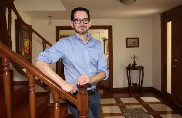 El médico ecuatoriano que diseñó un programa que atiende a más de 100.000 personas en Boston