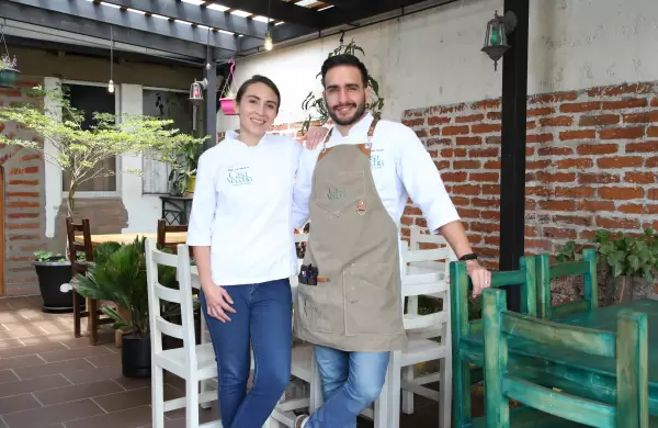 El amor por la cocina de dos esposos chefs se siente en Casa Vecchia