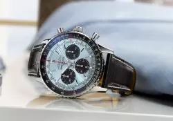 Por qu el azul hielo es el color furor en los relojes de lujo