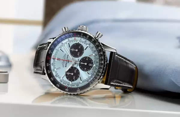 Por qué el azul hielo es el color furor en los relojes de lujo