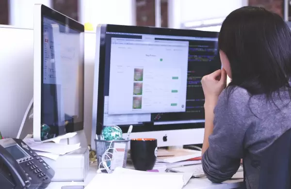 Solo el 4% de los empleadores en EE.UU. hacen que todos vuelvan a la oficina a tiempo completo