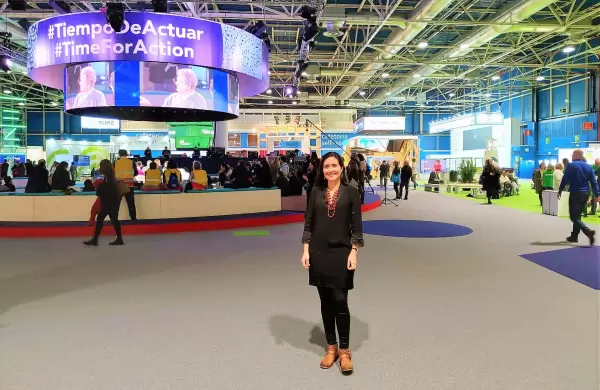 Así hace esta galapagueña para enseñar a los daneses sobre sostenibilidad y diversidad